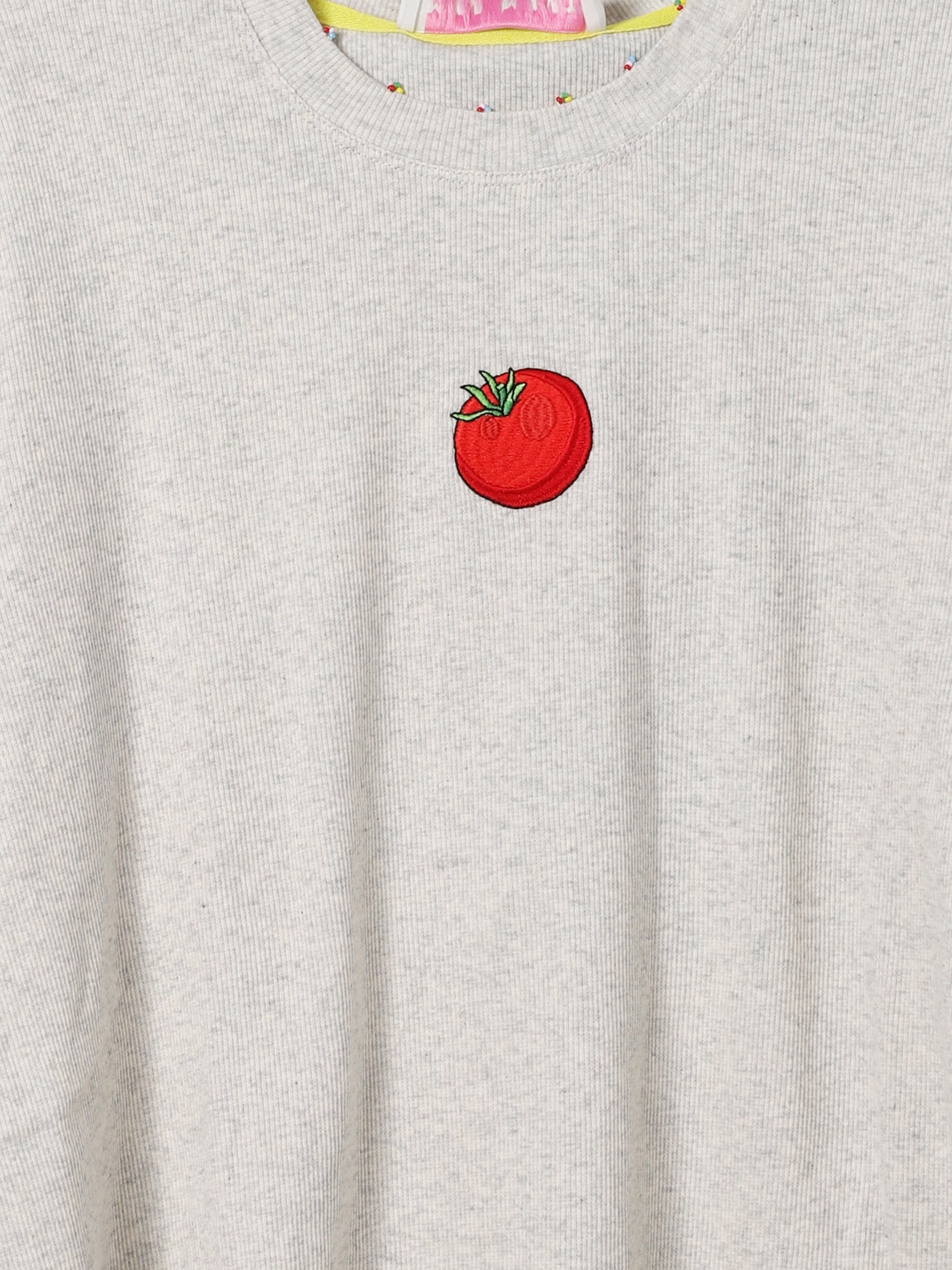 EMBROIDERED TOMATO TEE