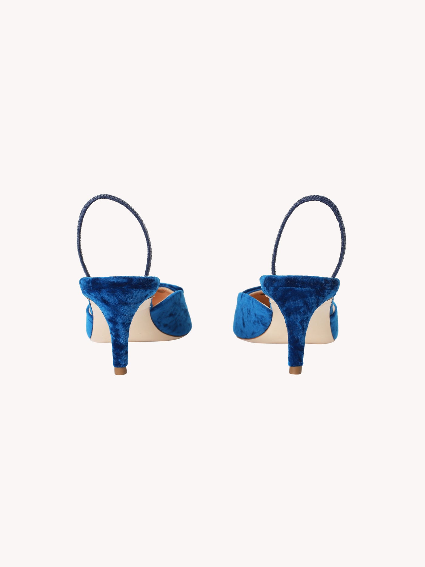 AMINTA VELVET HEEL