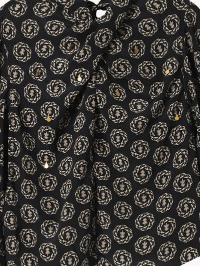 Island Stories Top