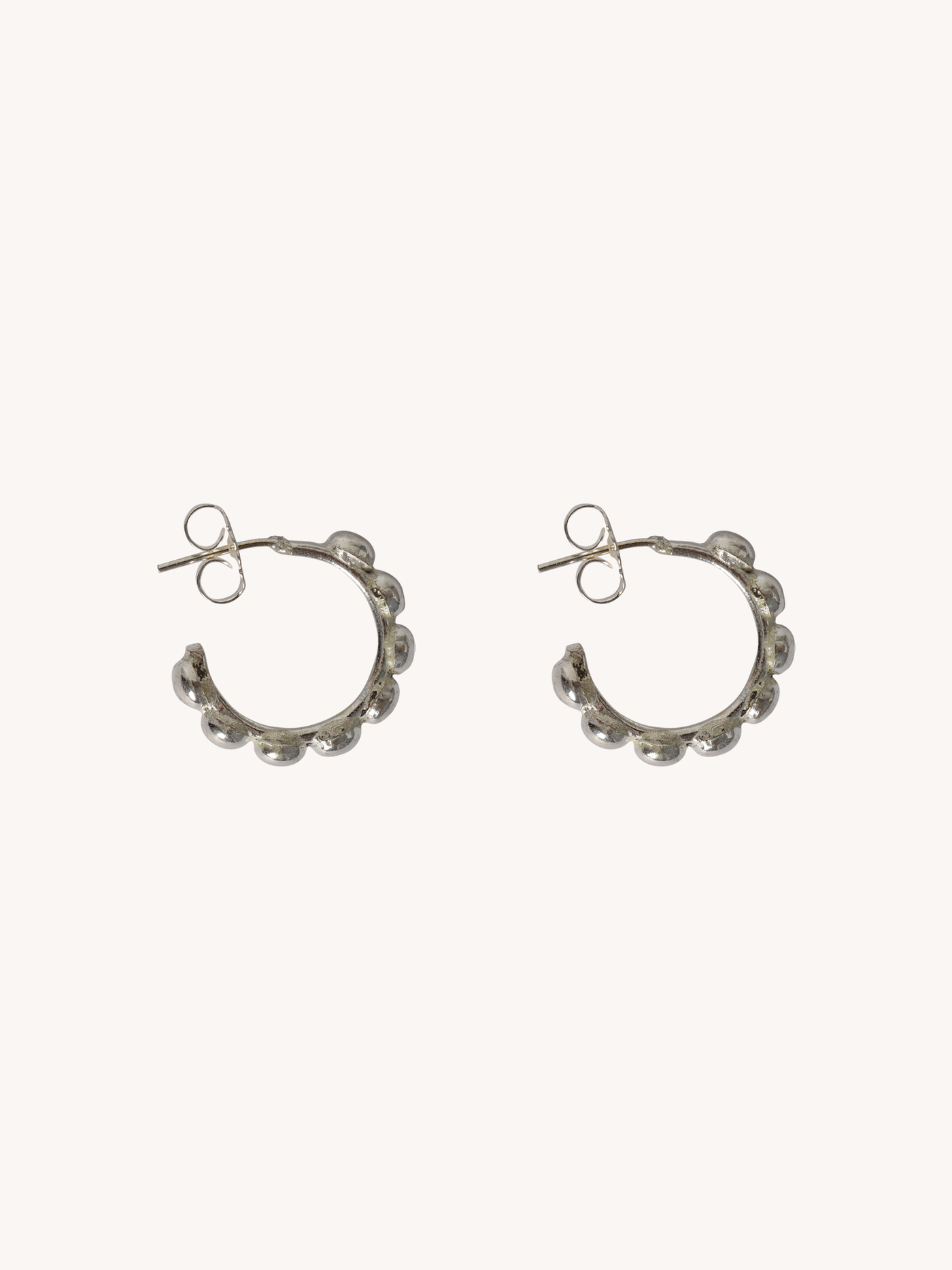 MINI CREOLE EARRINGS IN SILVER