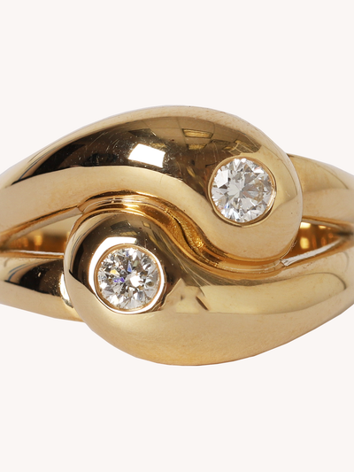 Mini Knot Ring with Diamonds