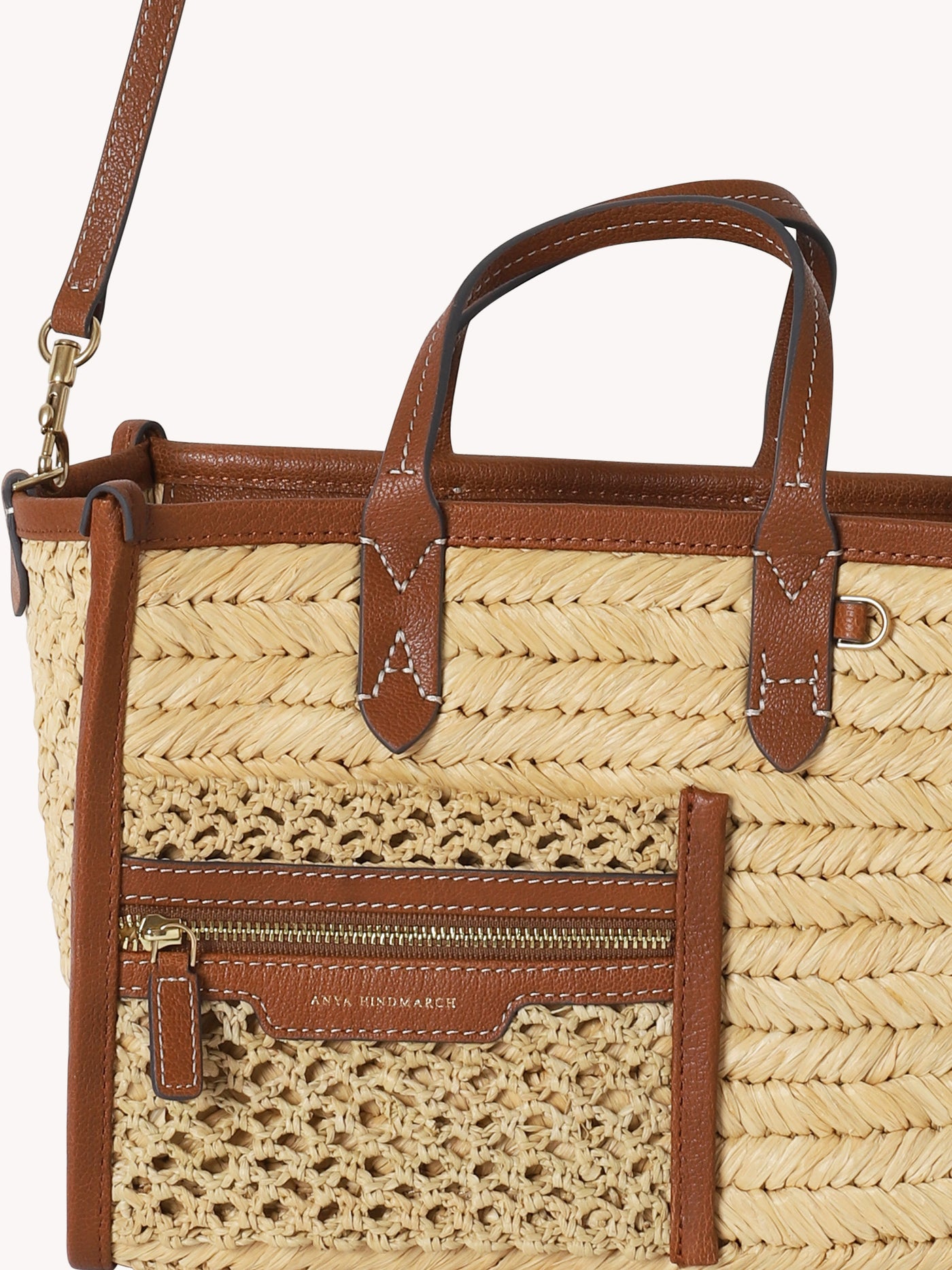 Pocket Tote in Raffia