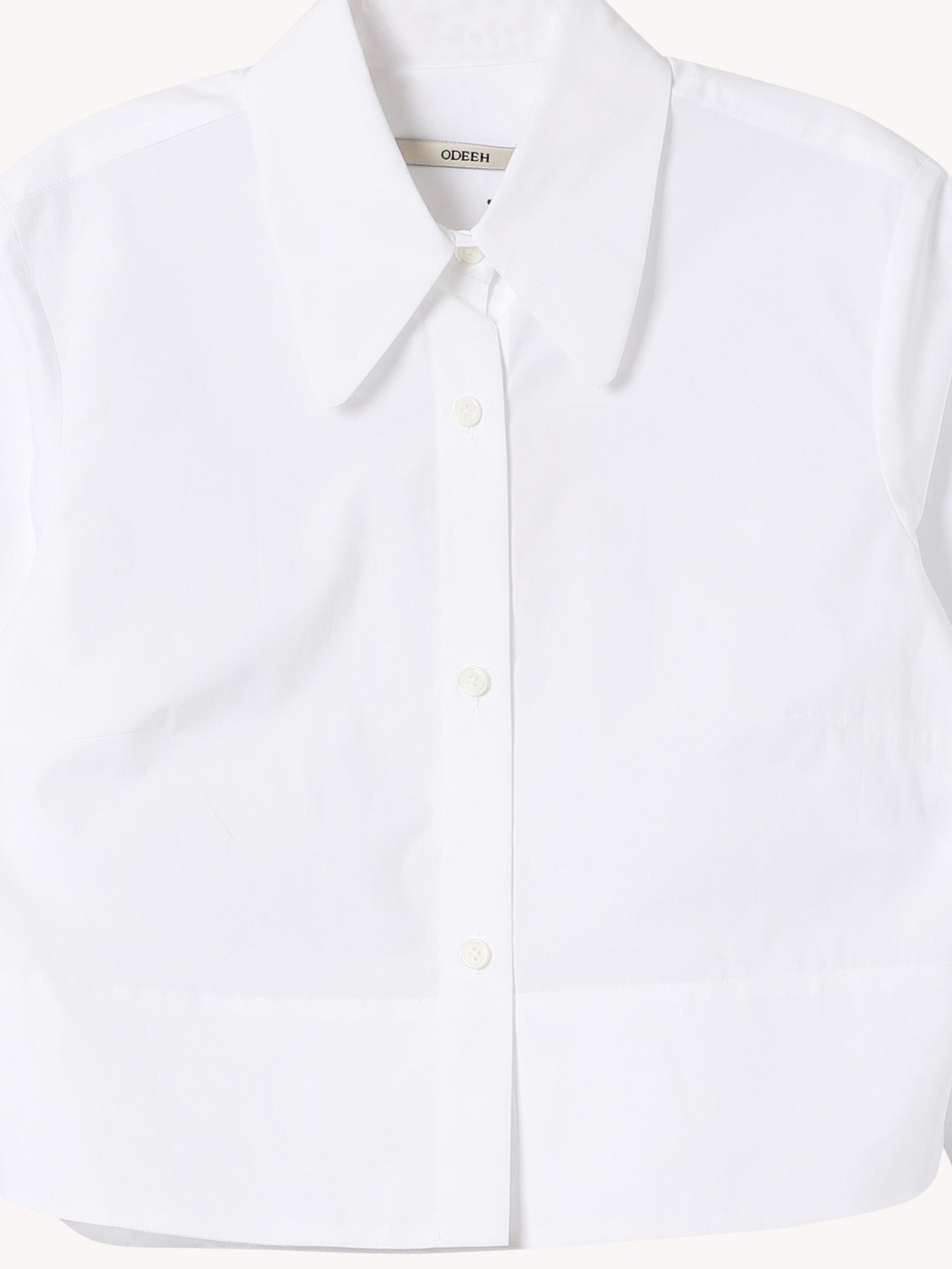 WHITE CROP BUTTON DOWN