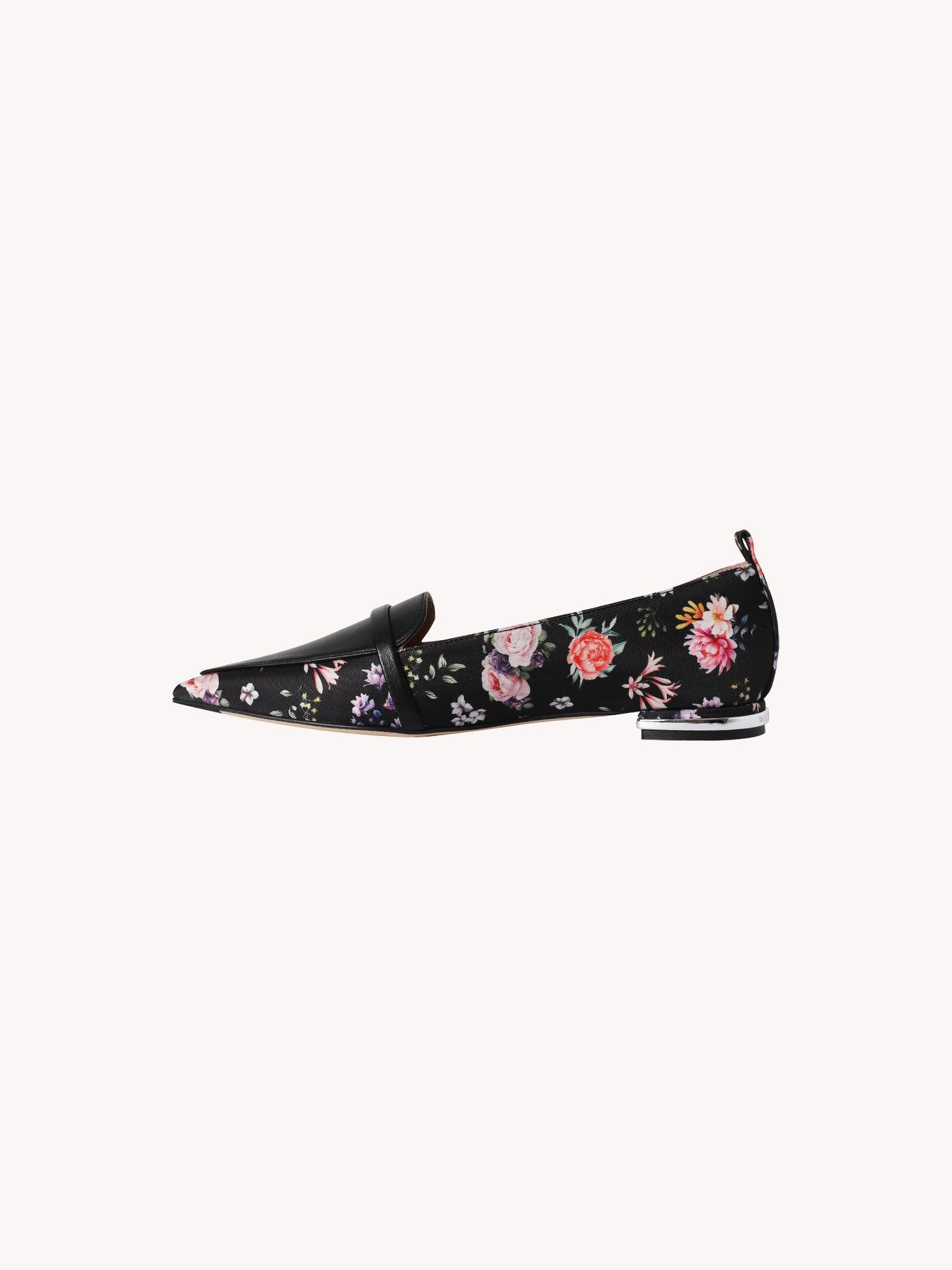 DORA FLAT