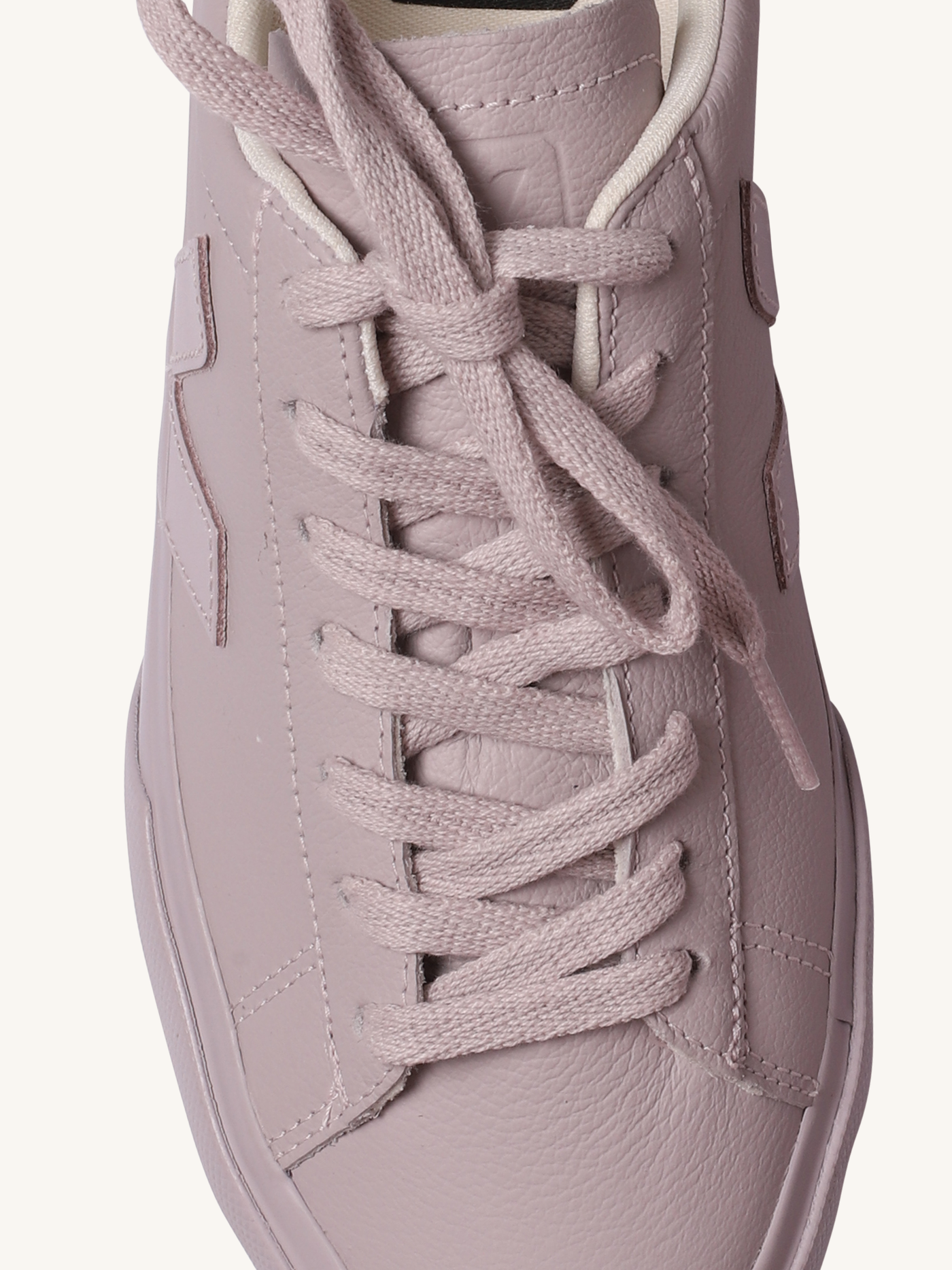 Solid Campo Sneaker in Lilac