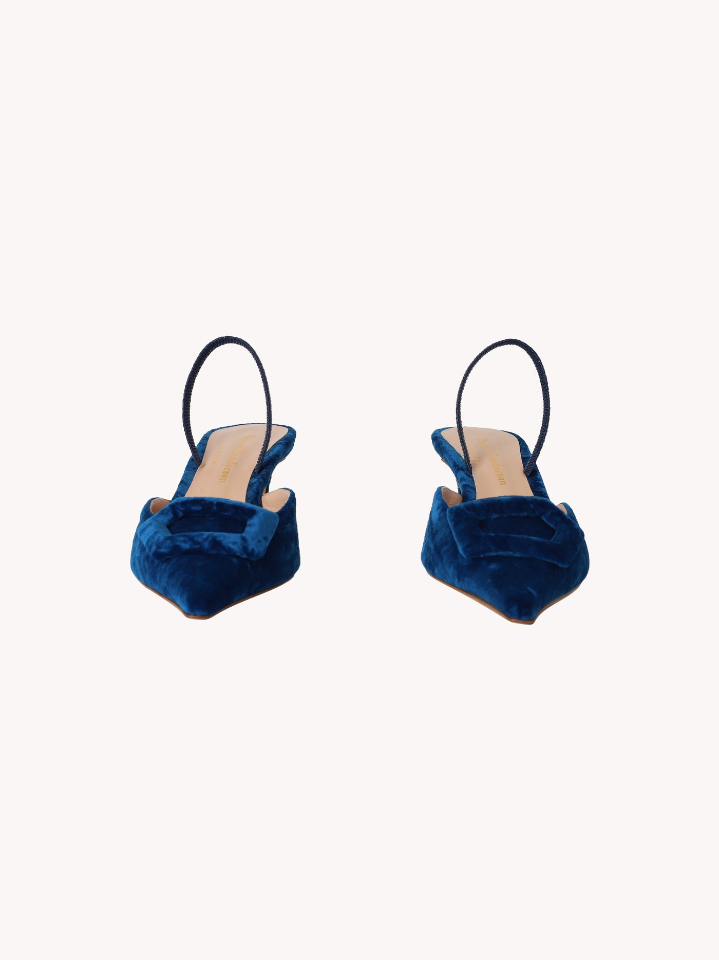 AMINTA VELVET HEEL