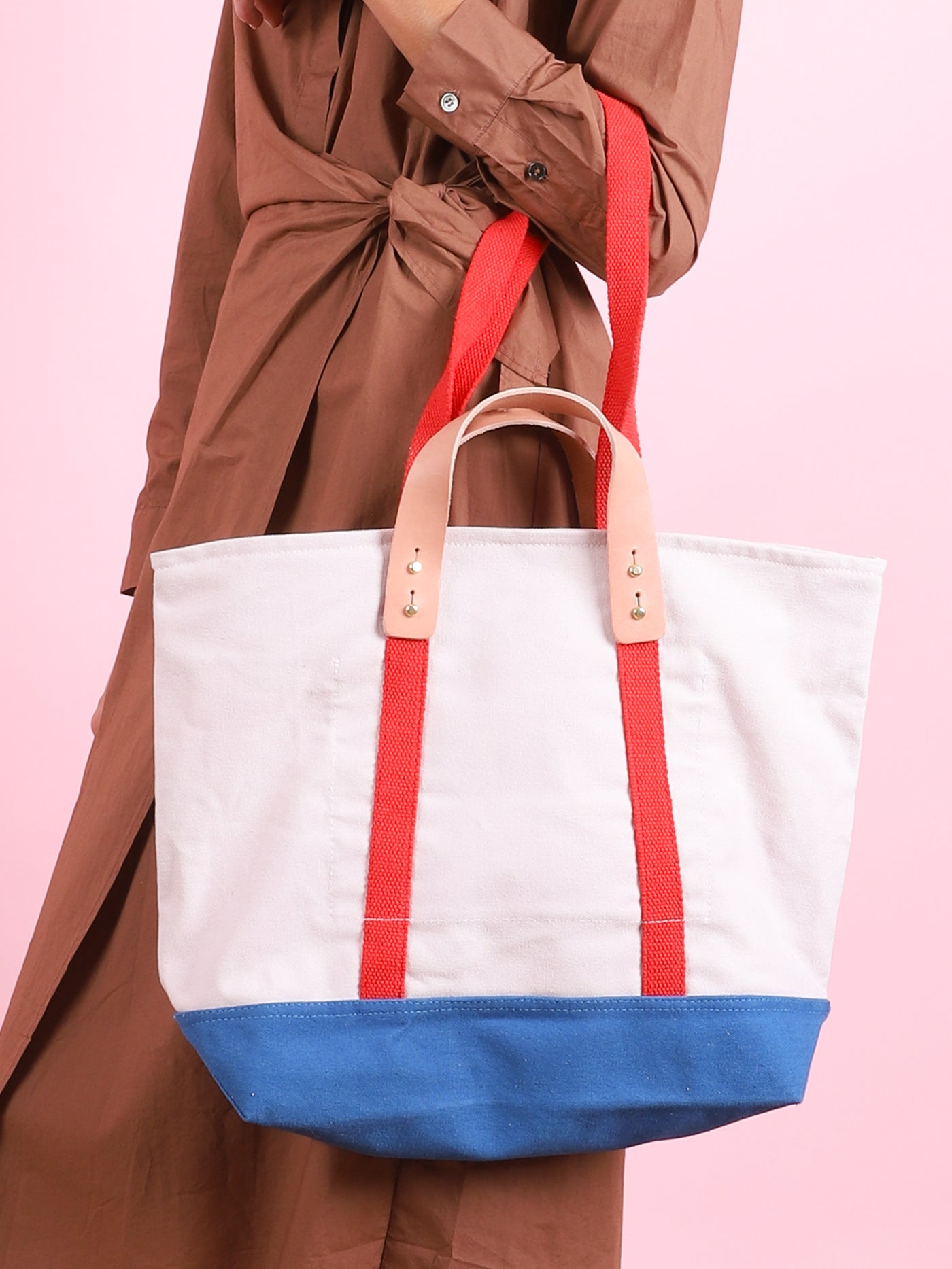 Small Zipper Tote in Sky