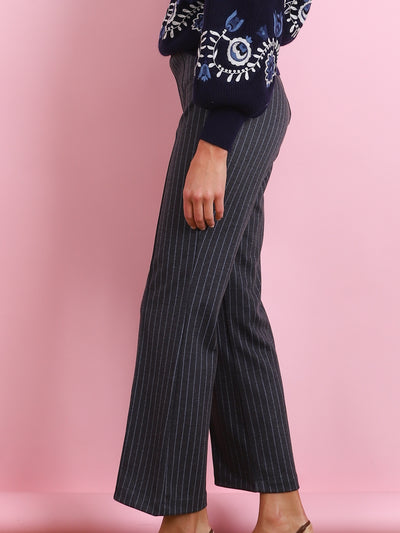 Pintuck Ankle Flare Pant