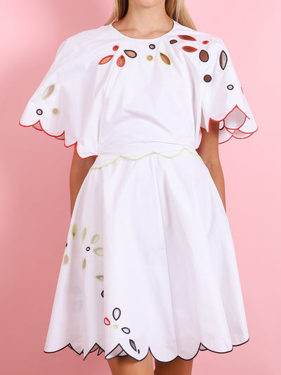 SCALLOPED BUTTERCUP DRESS IN EYELET COTTON POPLIN