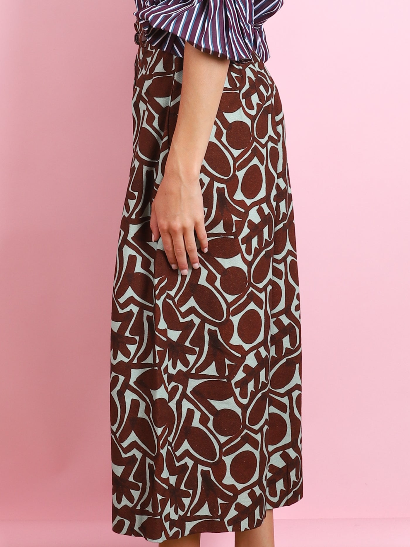 GEOMETRIC PRINTED BURGUNDY & LIGHT BLUE PANTS