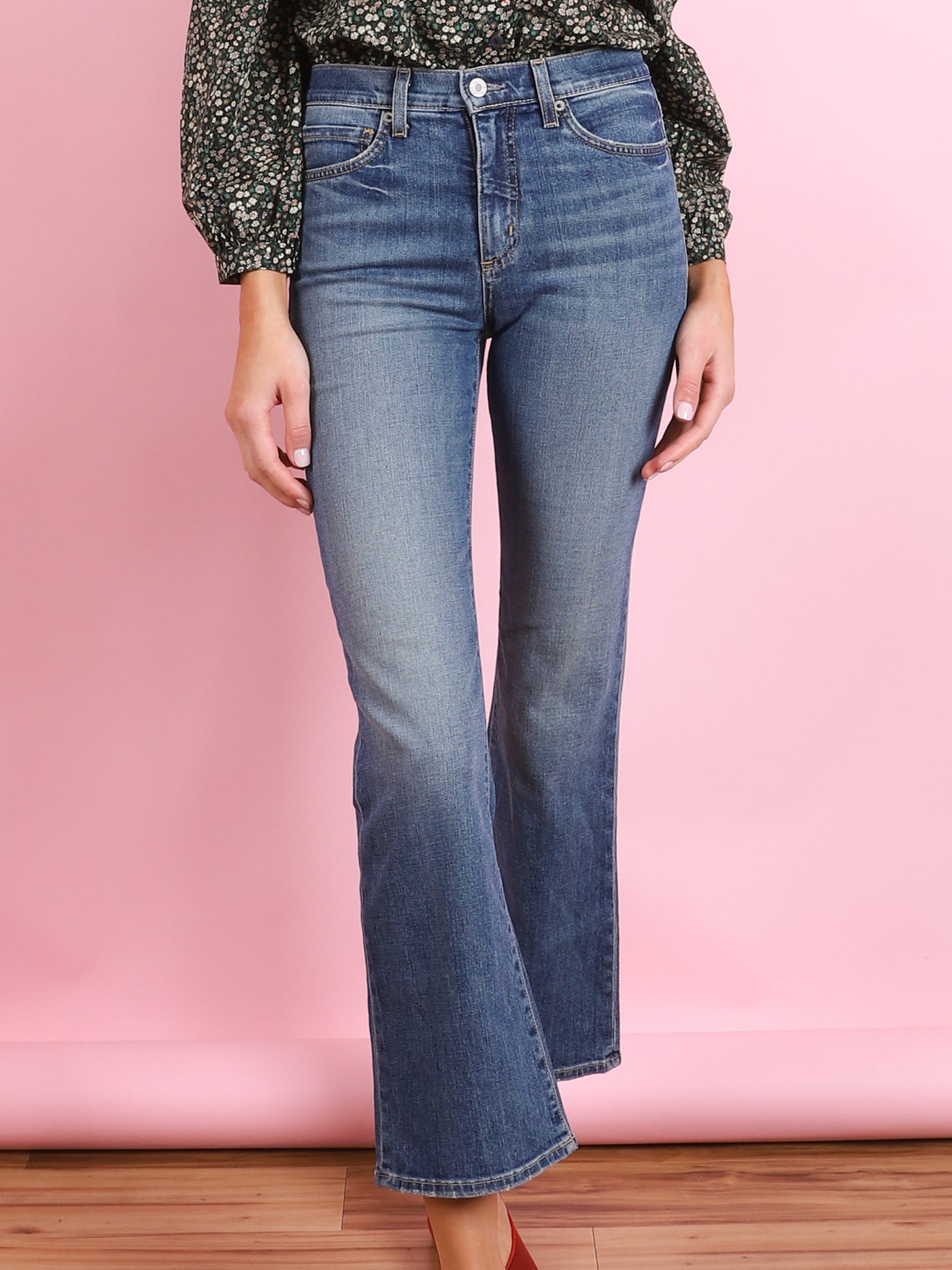 BOOT CUT JEAN IN CLASSIC WASH