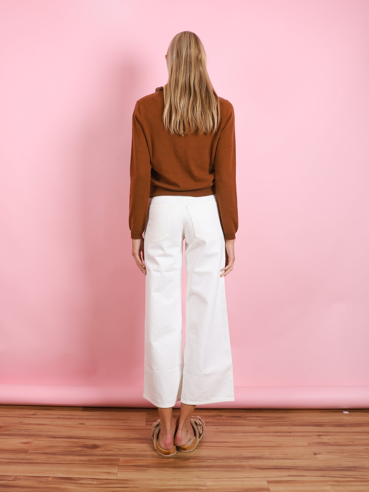 V-NECK CARDIGAN WITH RUFFLE