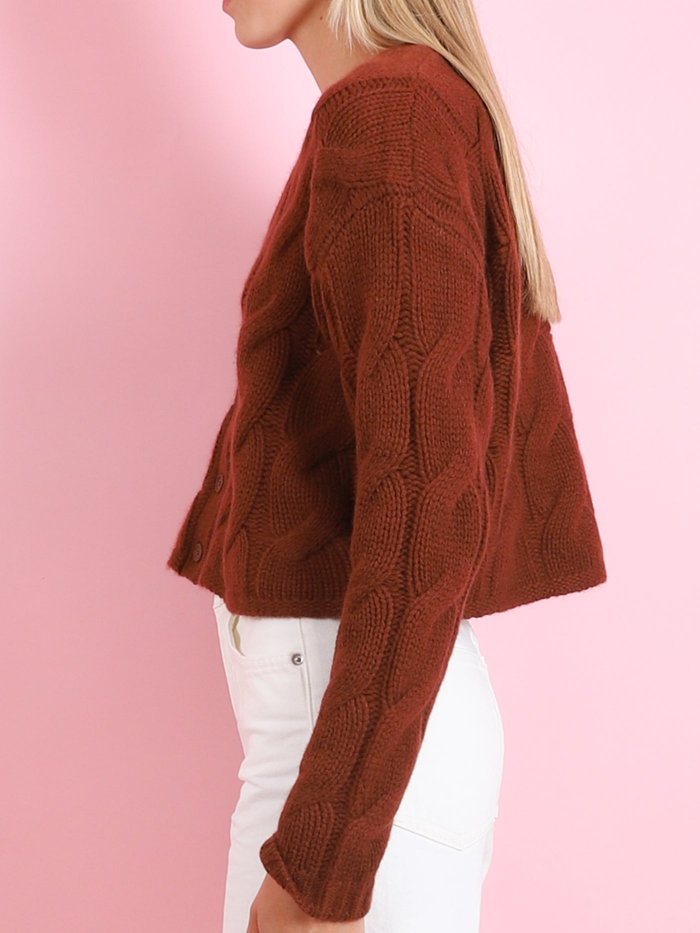 JOLIE V NECK CROPPED CABLE CARDIGAN