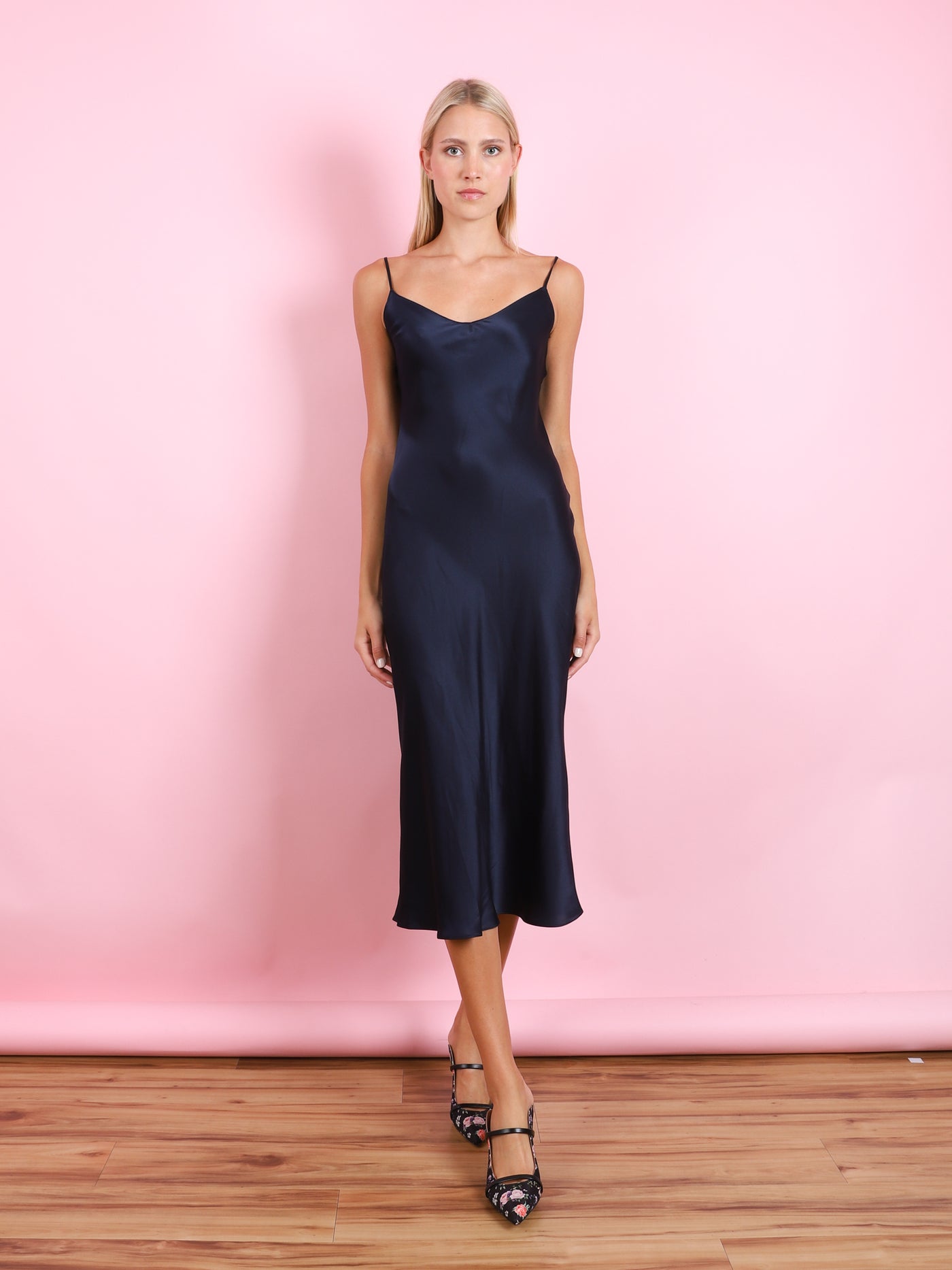 TAYLOR V NECK BIAS CUT DRESS