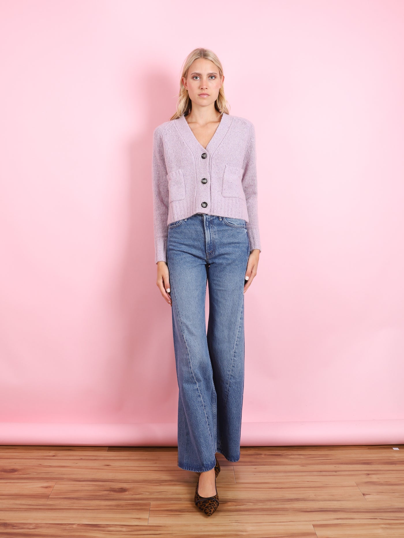 V-CARDIGAN WITH POCKETS