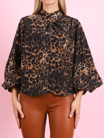 Intricate Islands Top