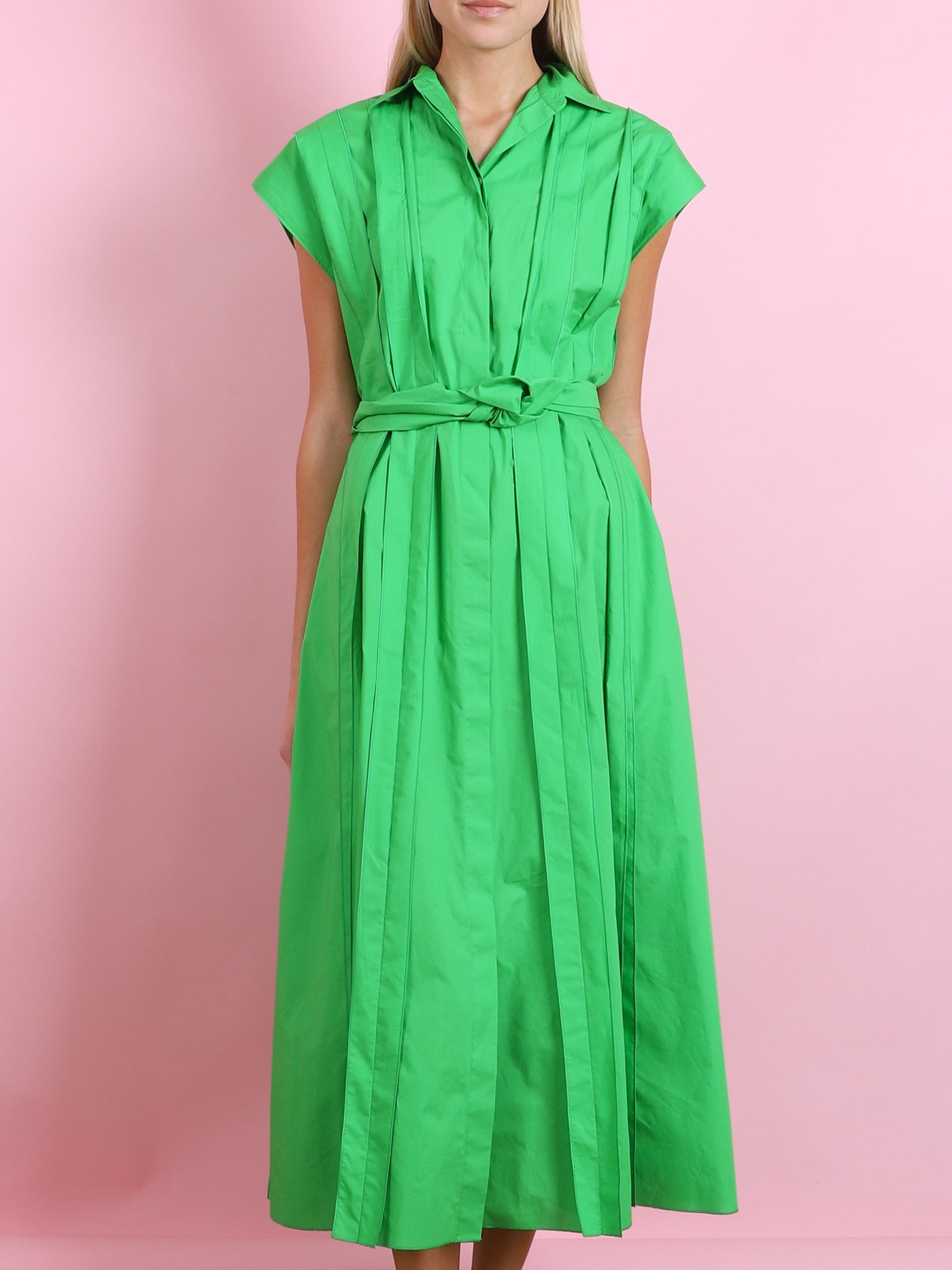 SHORT SLEEVE DRESS WITH COLLAR