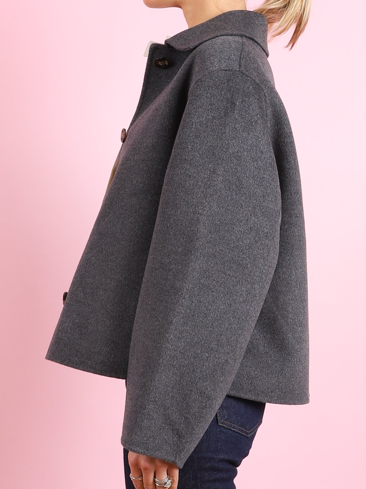 Gyoda Coat
