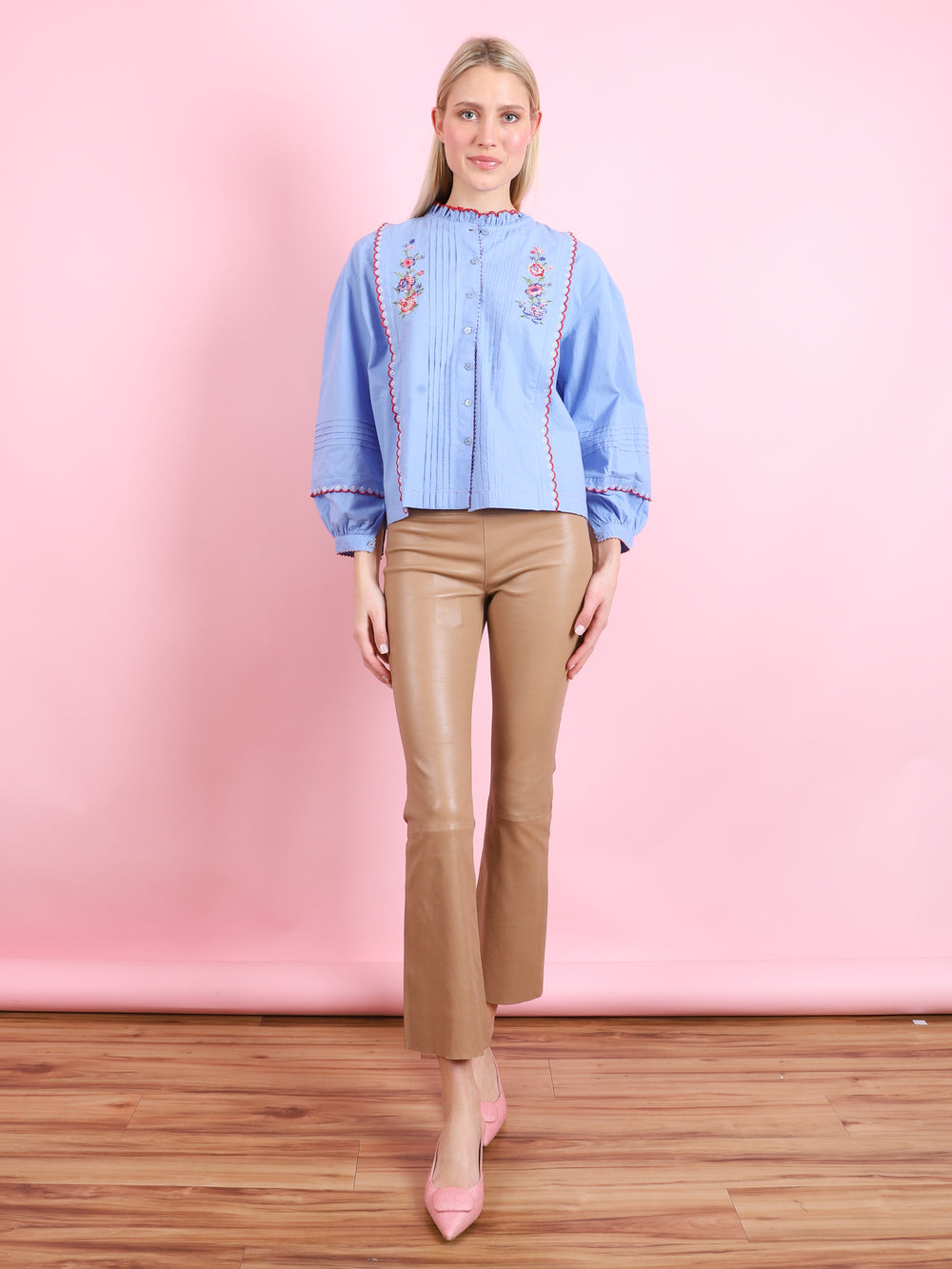 Péro | Shop Hand-Embroidered Women's Clothing – CabanaCanary