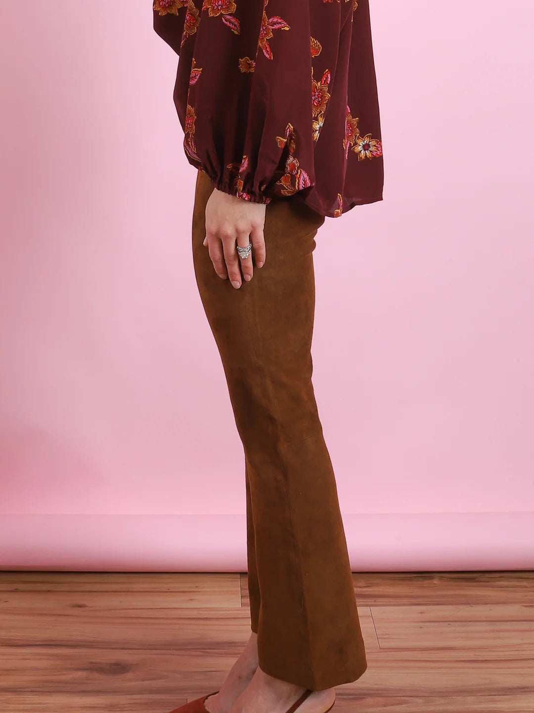 Suede Ankle Flare Legging