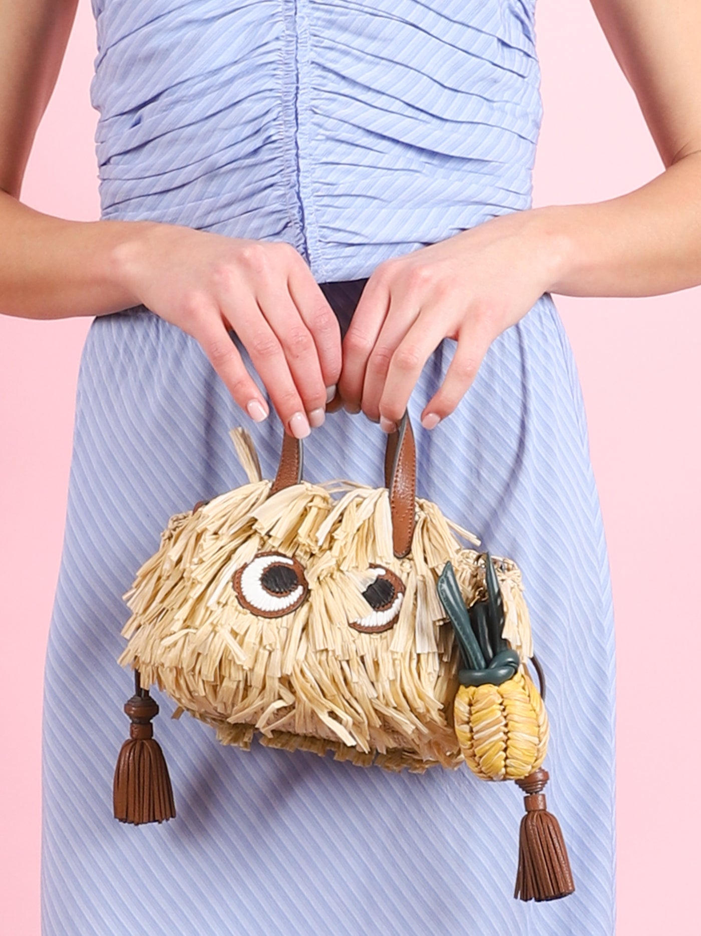 SMALL DRAWSTRING TOTE WITH SHAG EYES