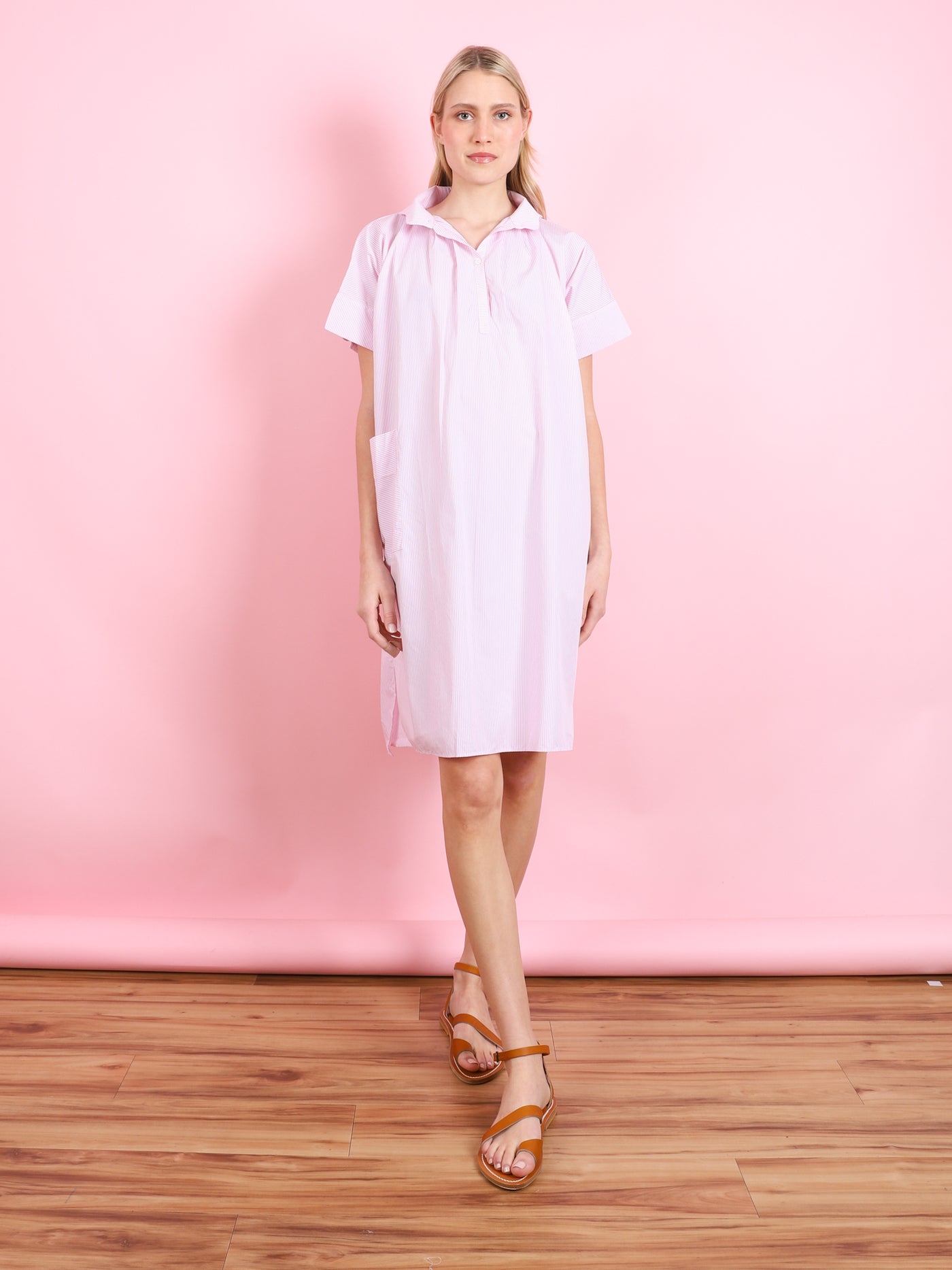 WAVE COLLAR SQUARE DRESS