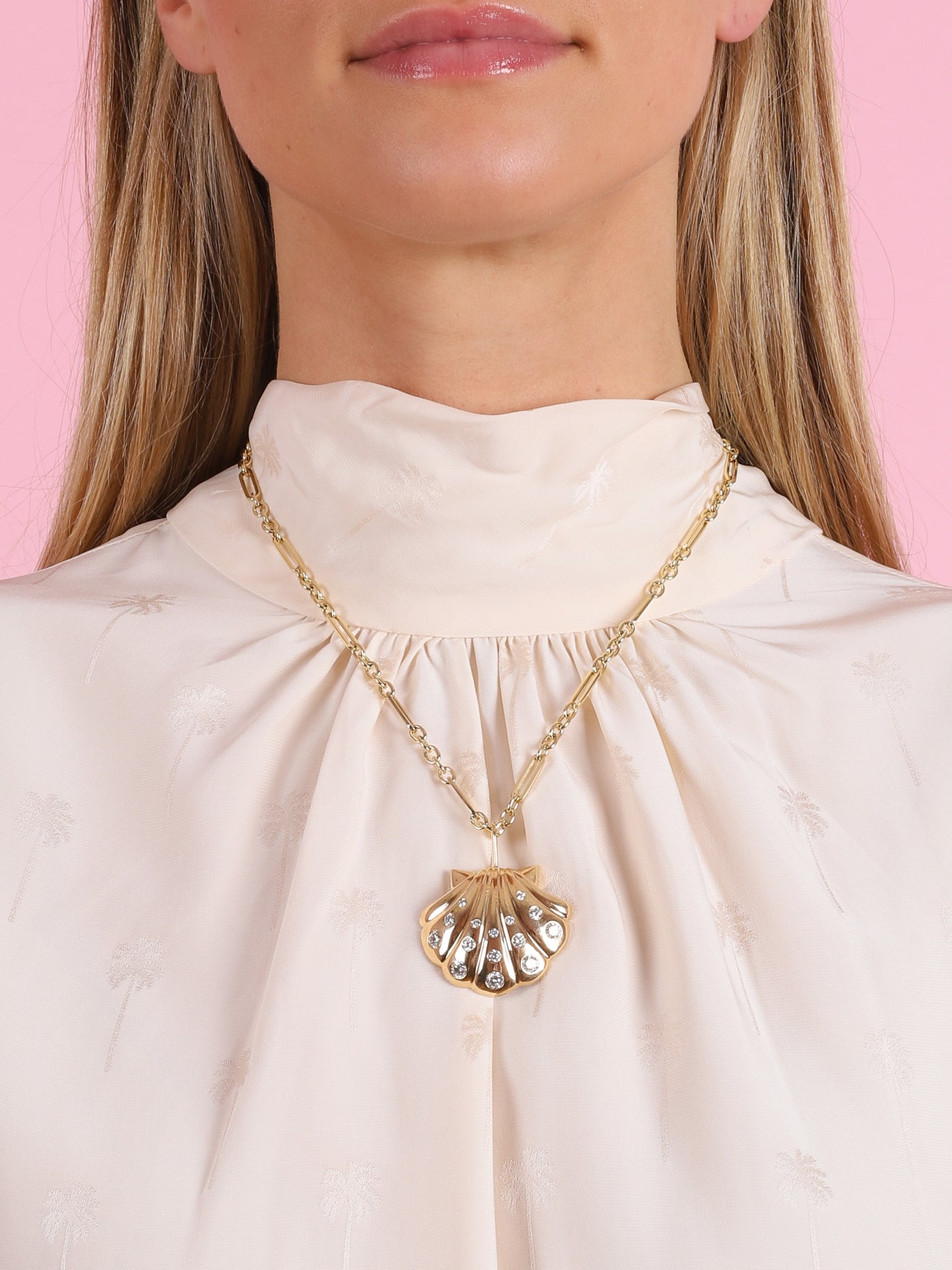 Large Polished Gold Shell Necklace with Diamonds