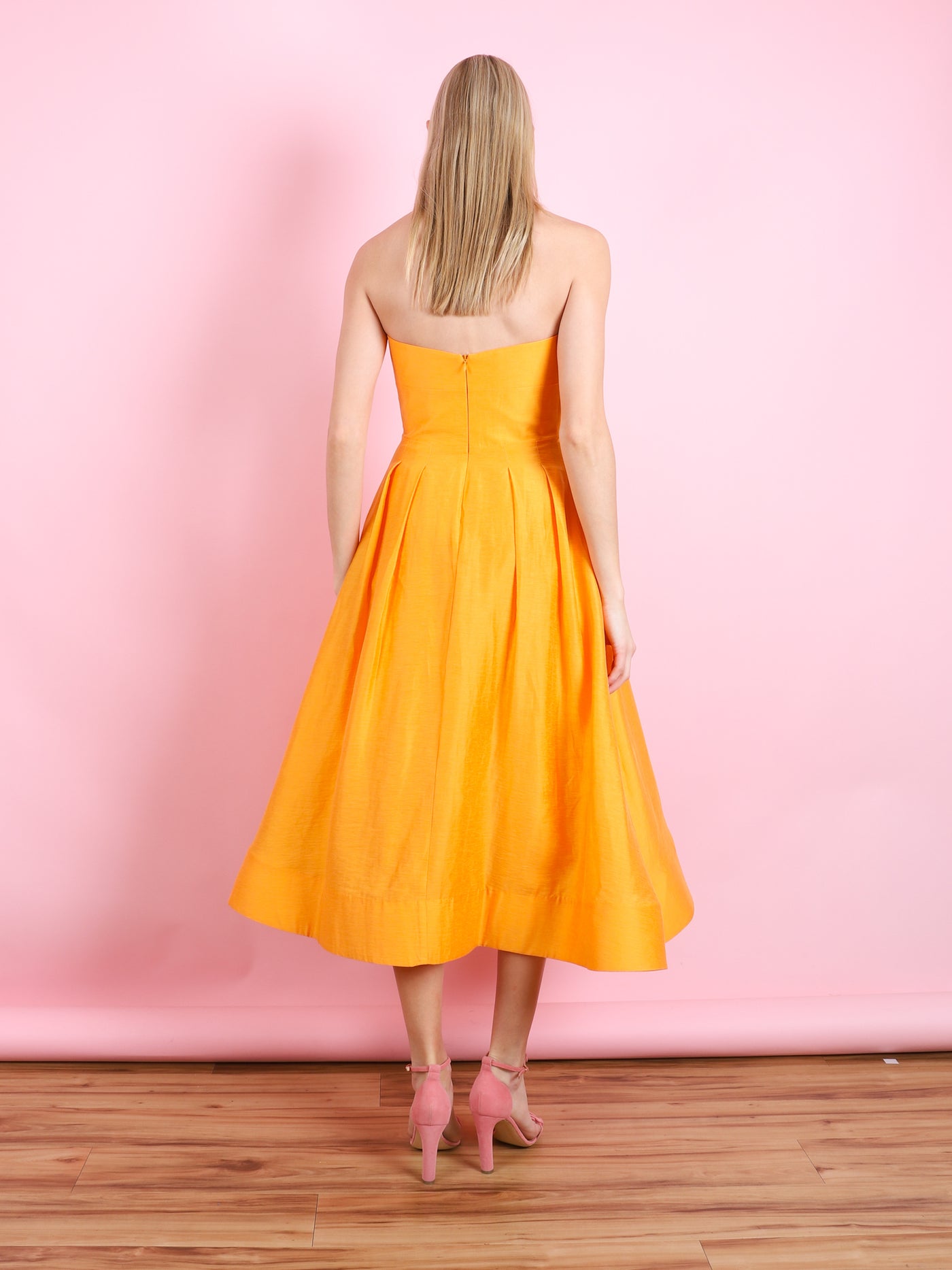 Cera Strapless Midi
