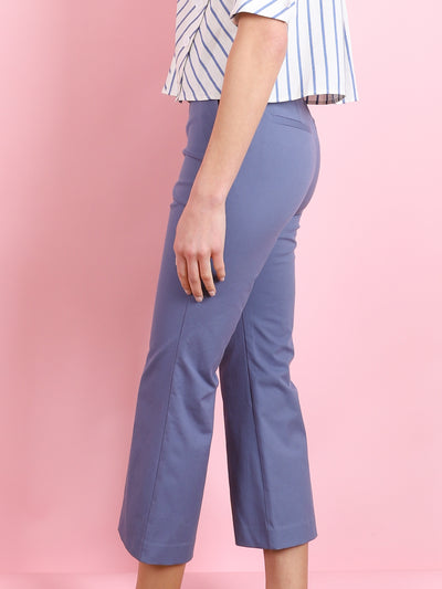 Kick Flare Crop Pant in Blue