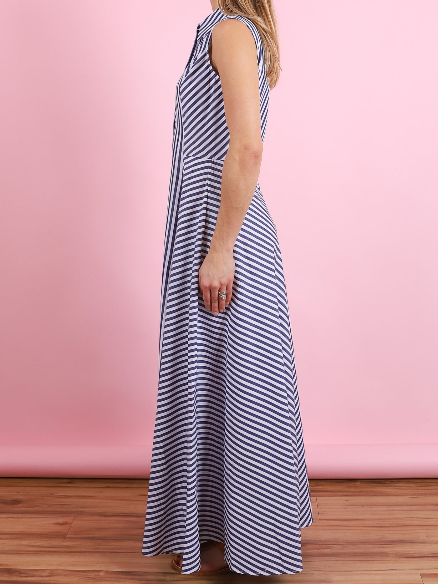 Cara Sleeveless Maxi Dress
